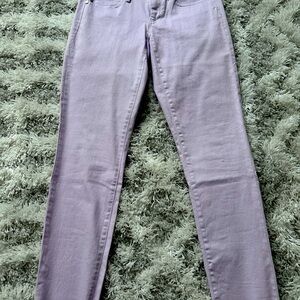 Lilly Pulitzer low-rise skinny jeans in Lilac, Size 4